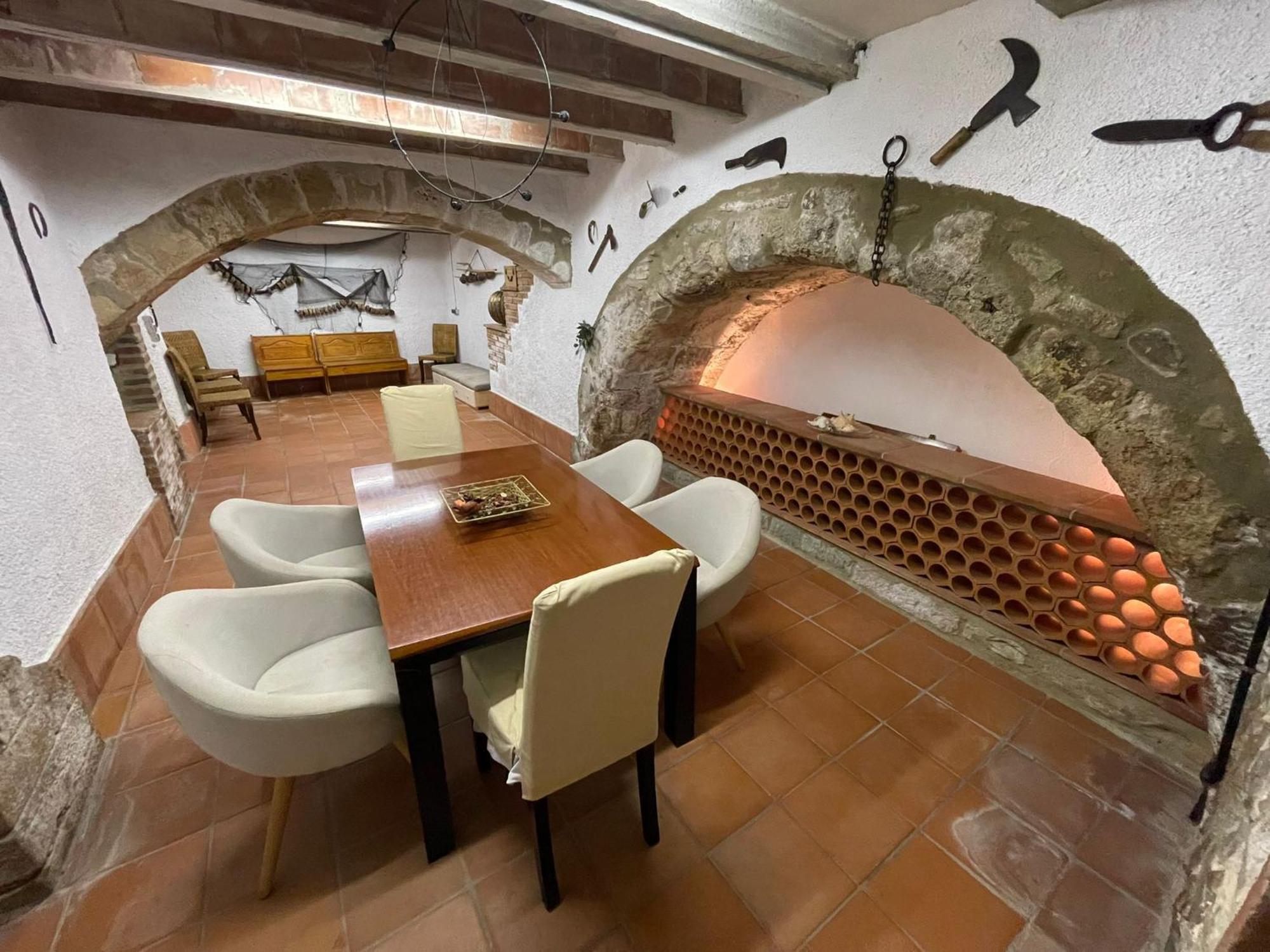 Santa Eulalia de RonsanáMoli Den Burch别墅 外观 照片