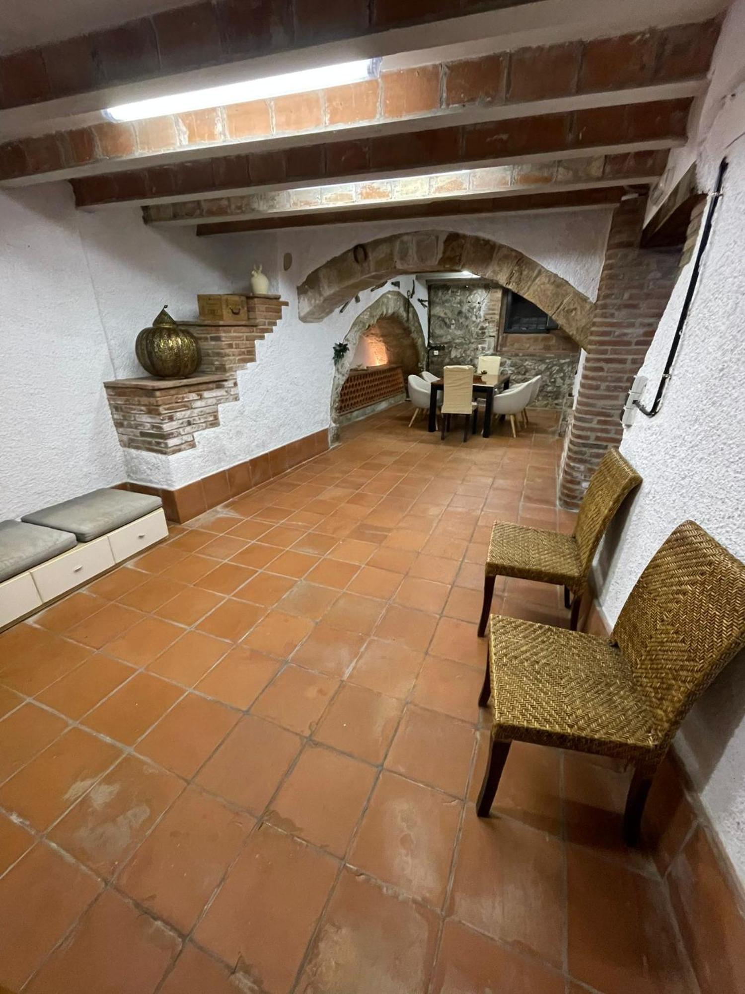 Santa Eulalia de RonsanáMoli Den Burch别墅 外观 照片